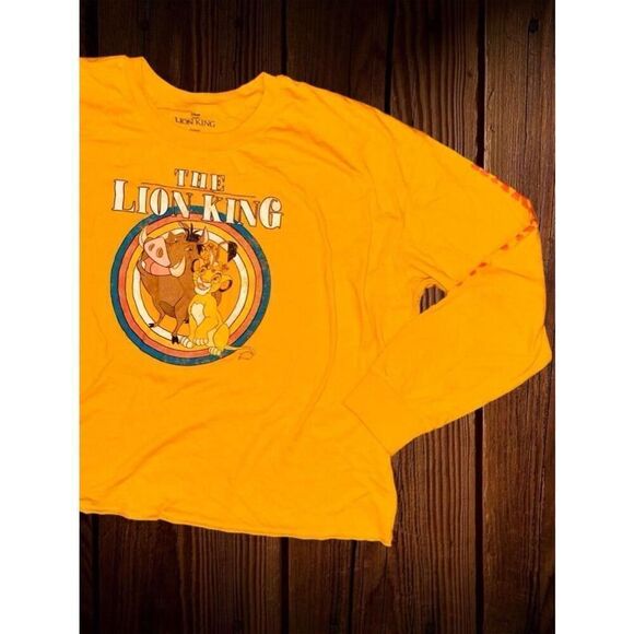 Disney’s The Lion King Women’s 2X Hakuna Matata Long Sleeve Cropped T-shirt EUC - Picture 2 of 9